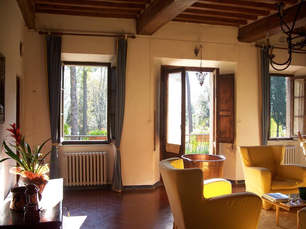 Villa Giarradea コルトーナ 部屋 写真